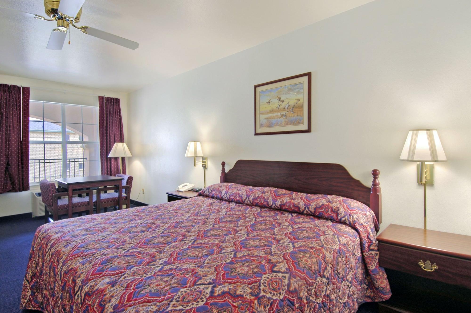 Super 8 By Wyndham Greenville Extérieur photo